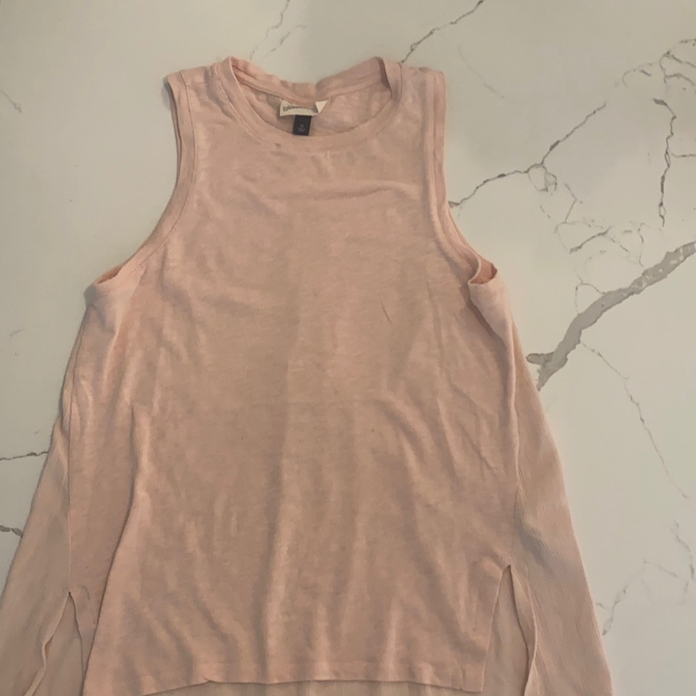 Universal Threads Pink tank top